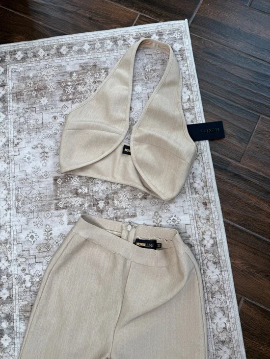 Fashion nova Beige Ribbed Knit Halter Top & Pants Set - Picture 3 of 4